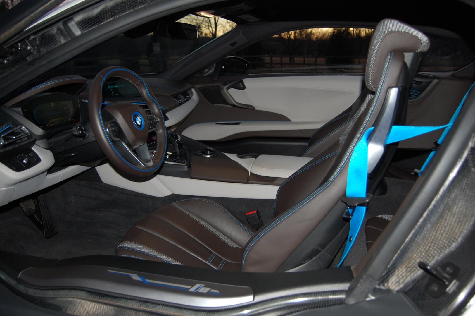 2019 White /Brown Leather BMW i8 (WBY2Z4C50KV) with an 3 cylinder Turbo/ Electric drive engine, Automatic transmission, located at 6528 Lower York Road, New Hope, PA, 18938, (215) 862-9555, 40.358707, -74.977882 - Here we have a beautiful looking and driving 2019 BMW i8 with 7,497 miles. This BMW has a 3 cylinder turbo gas engine with electric motors putting power to all four wheels via an automatic transmission. The interior offers brown leather, keyless entry, cruise control, tilt steering wheel, power wind - Photo#7